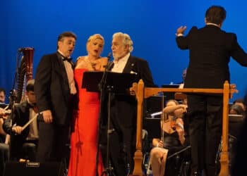 Plácido Domingo, Ainhoa Arteta y Antonio Gandía triunfan en Requena